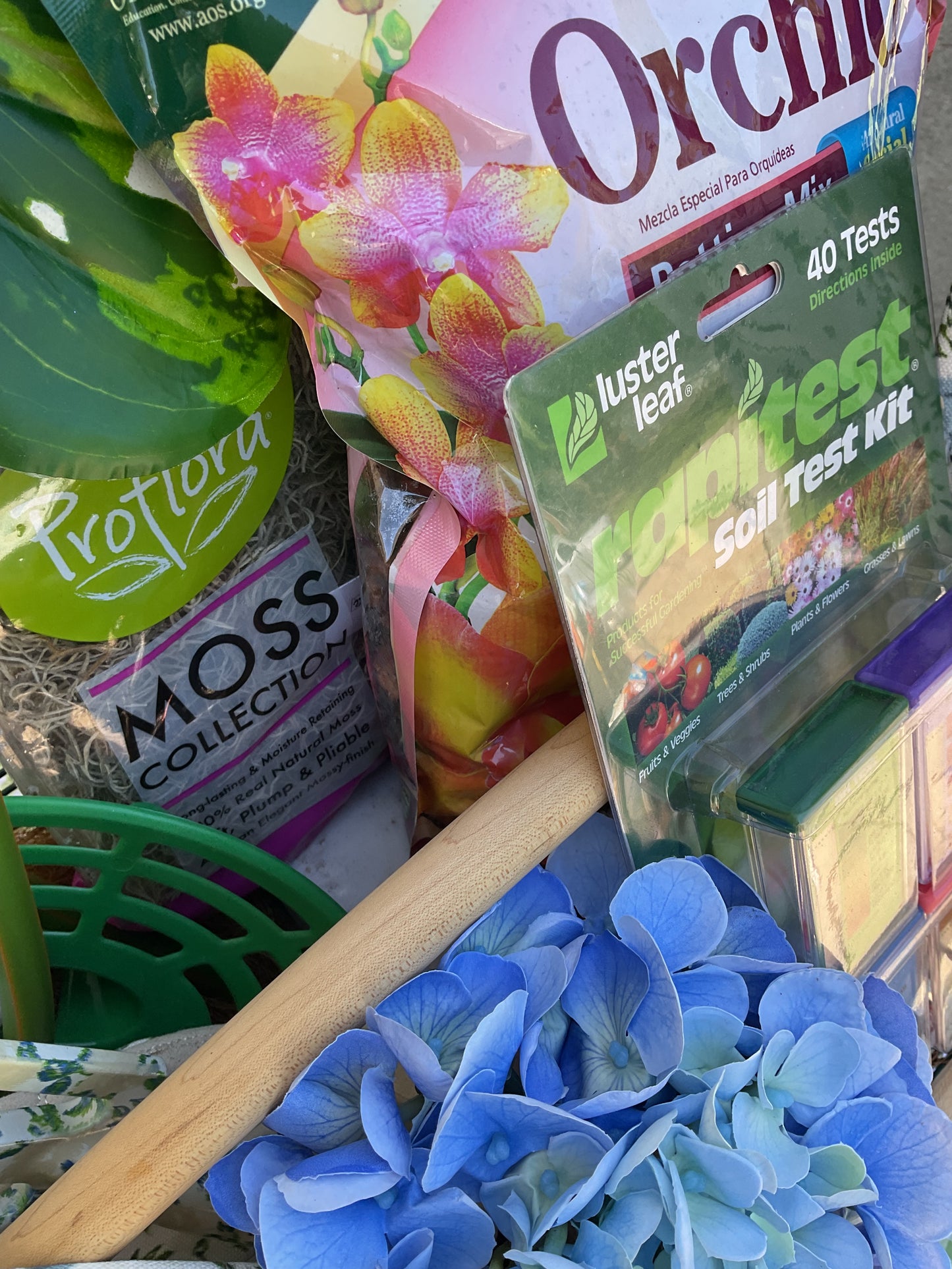 Botanical Bliss Mother’s Day Gift Basket
