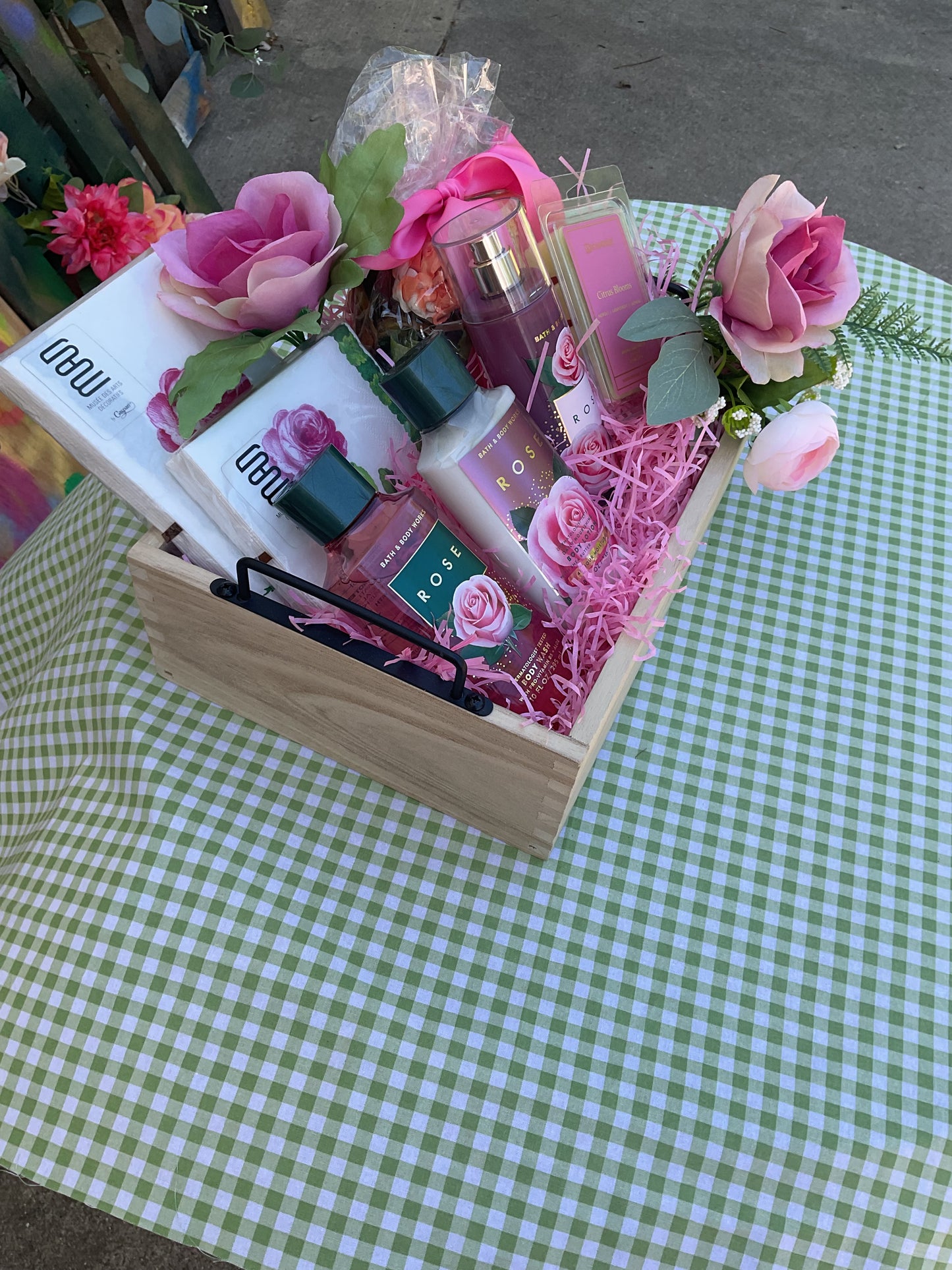 Rose Gift Basket
