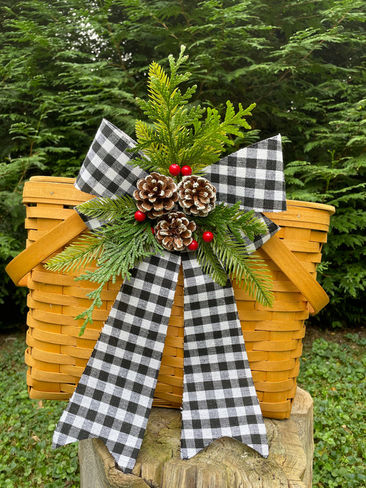 “Holiday Edition” Presentation Bow (Black & White Gingham) 🏁