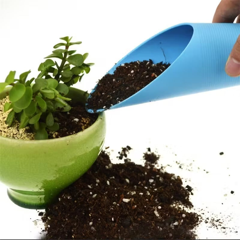 Plastic Gardening Scoop